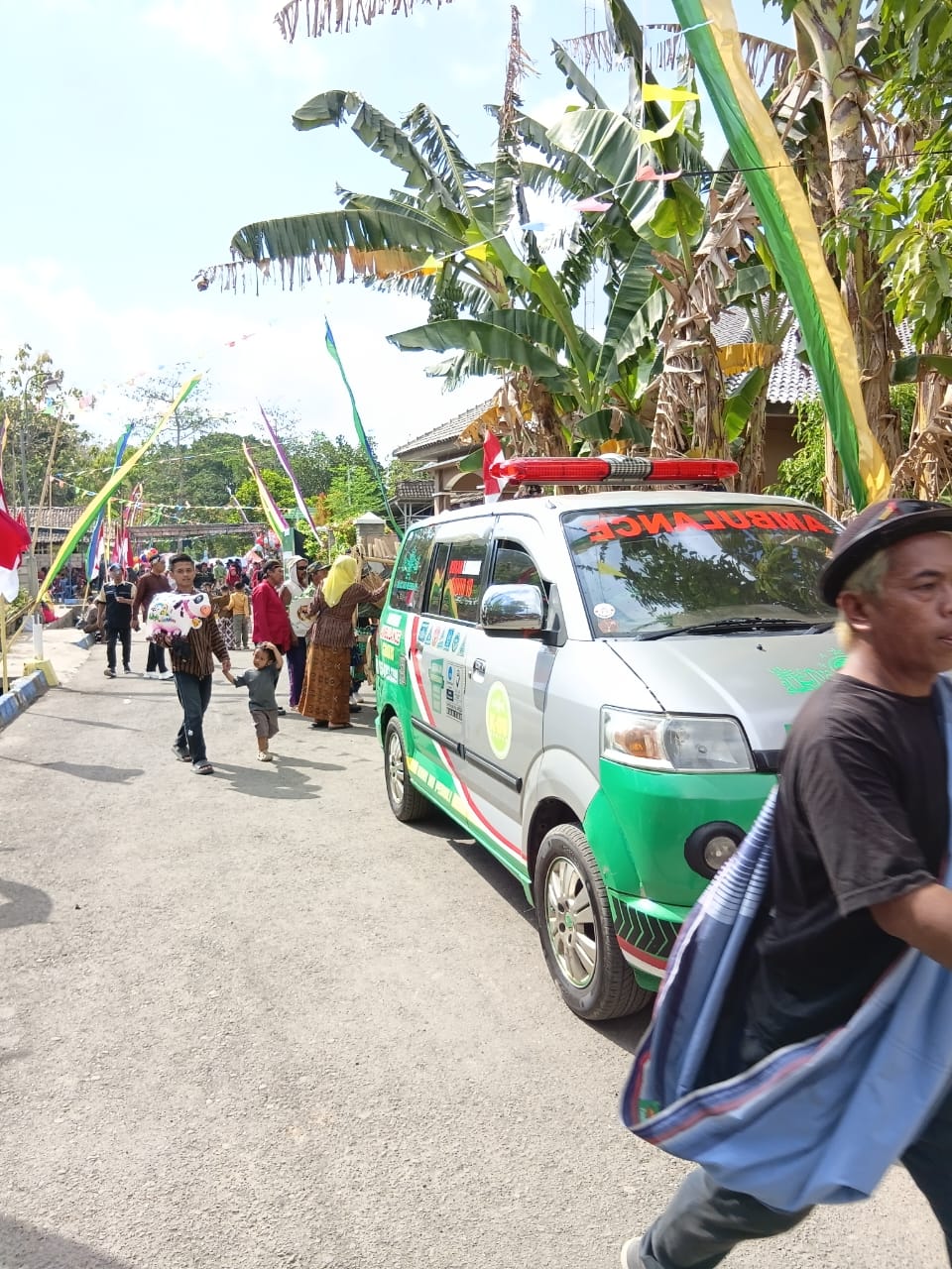 Dokumentasi kegiatan Ambulance NU Berbah: Pengawalan Kirab Warga — Dondong, Pendem, Tegaltirto
